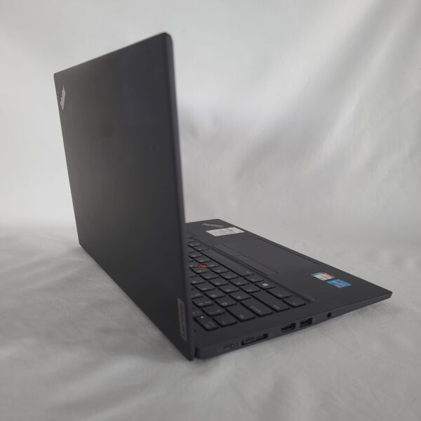 Lenovo ThinkPad T14s Gen 2i - Imagen 7